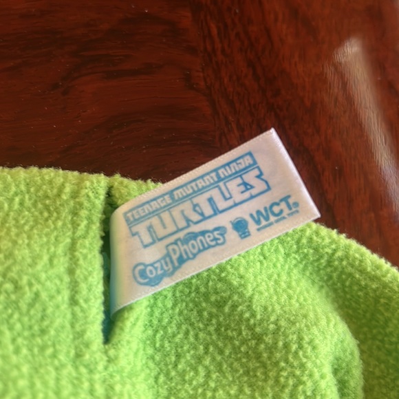 CozyPhones Teenage Mutant Ninja Turtles Leonardo Fleece Headband - Picture 4 of 8